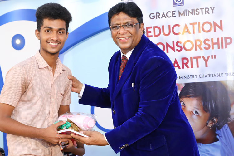 Grace Ministry stands as a gateway in Educating poor and needy students for the progress of their education in Mangalore, India by providing charity of School Fees, Books and essential materials. 